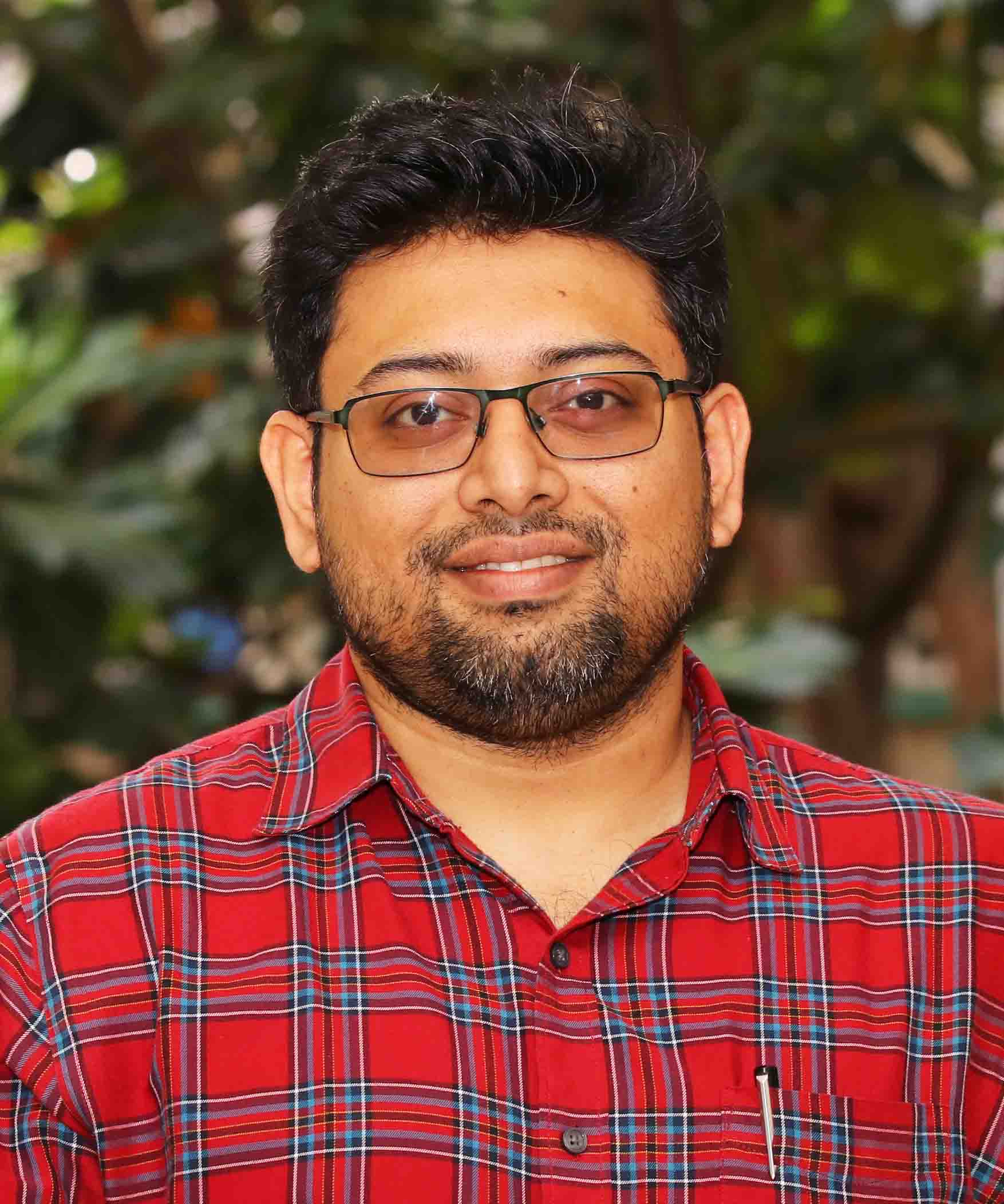 The Yoga of Droplets: coalescence in complex fluids by Prof. Aloke Kumar