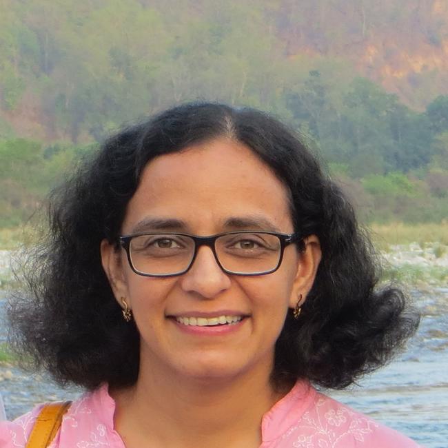 Dr. Sarika Mehra