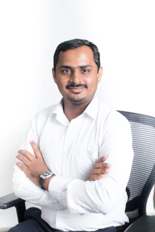  Pravin Gilbile